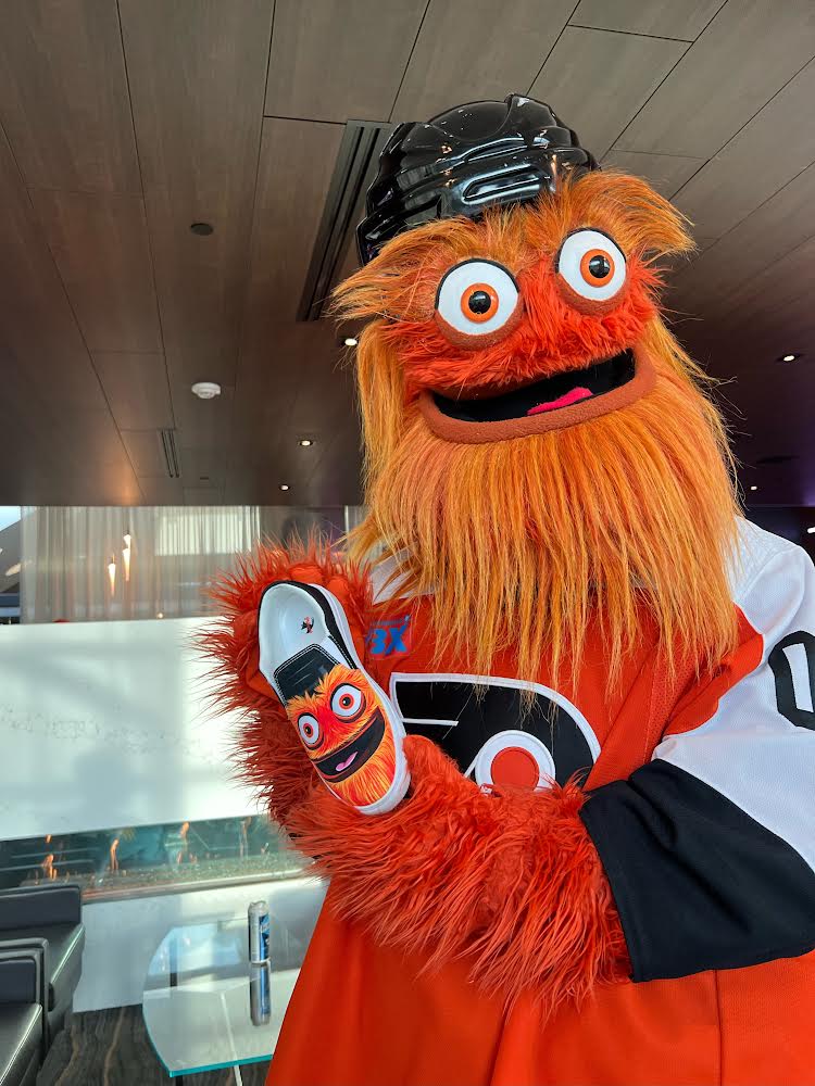 The "Ice Monsters" Men's Slip-on Canvas Shoes